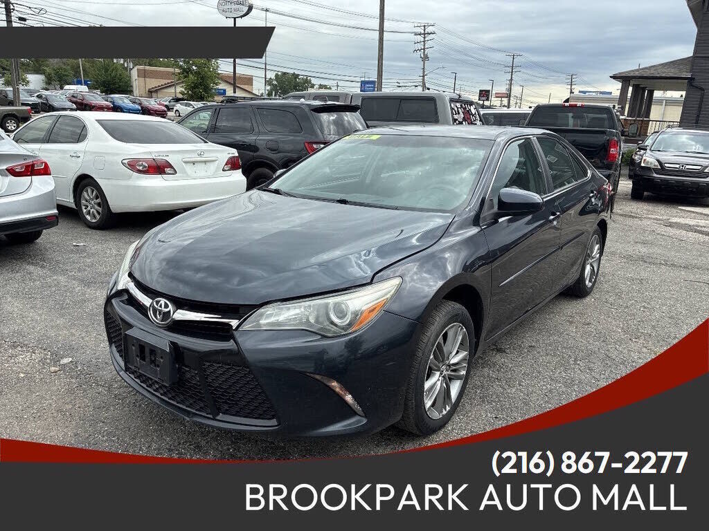 2015 TOYOTA Camry