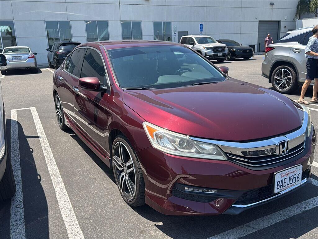 2017 HONDA Accord
