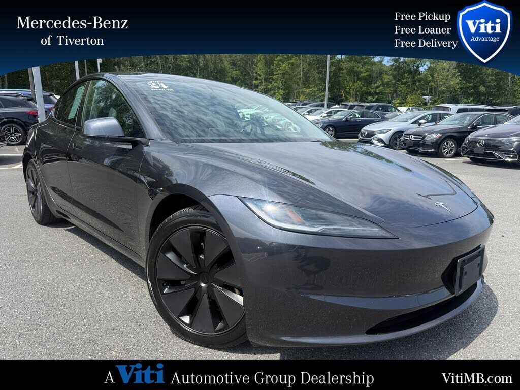 2024 TESLA Model 3