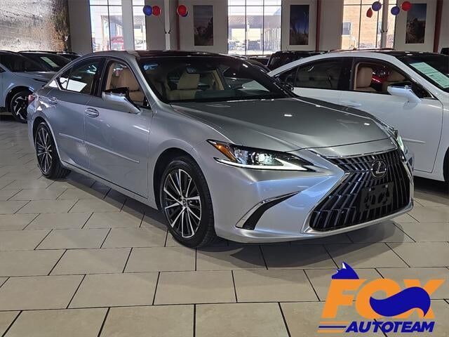 2023 LEXUS ES