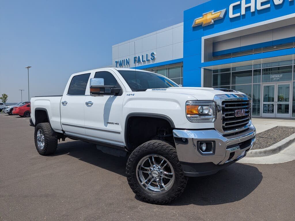 2017 GMC Sierra