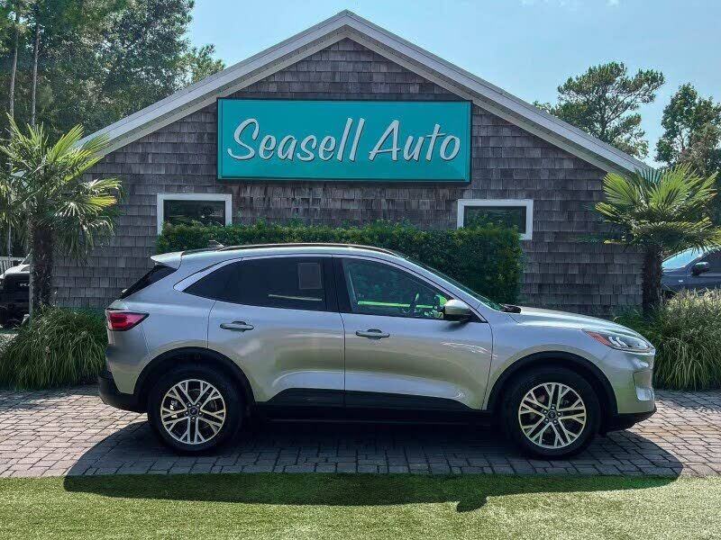 2022 FORD Escape