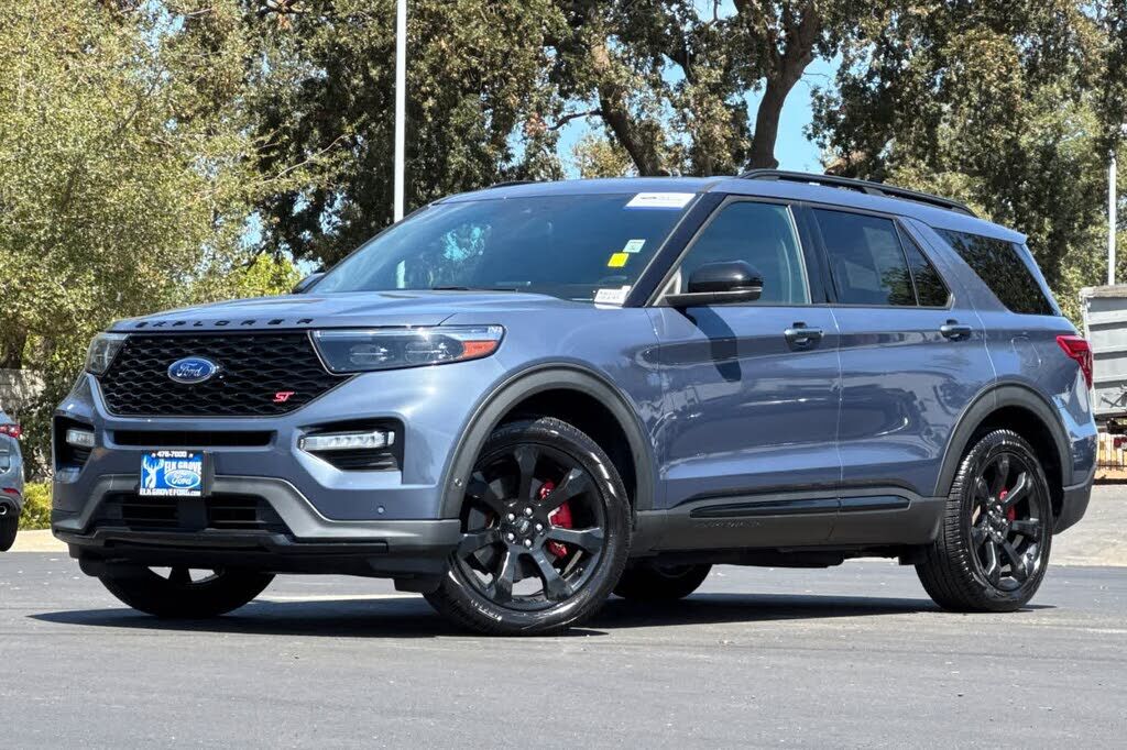 2021 FORD Explorer