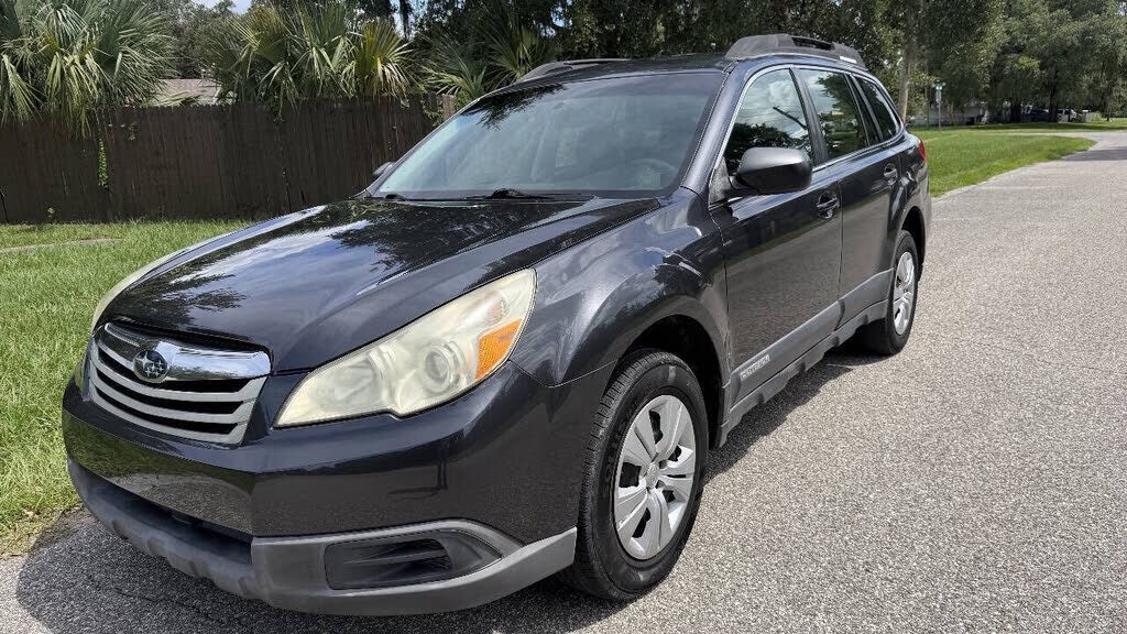 2011 SUBARU Outback