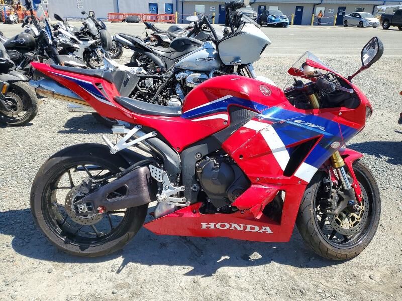 2021 HONDA CB