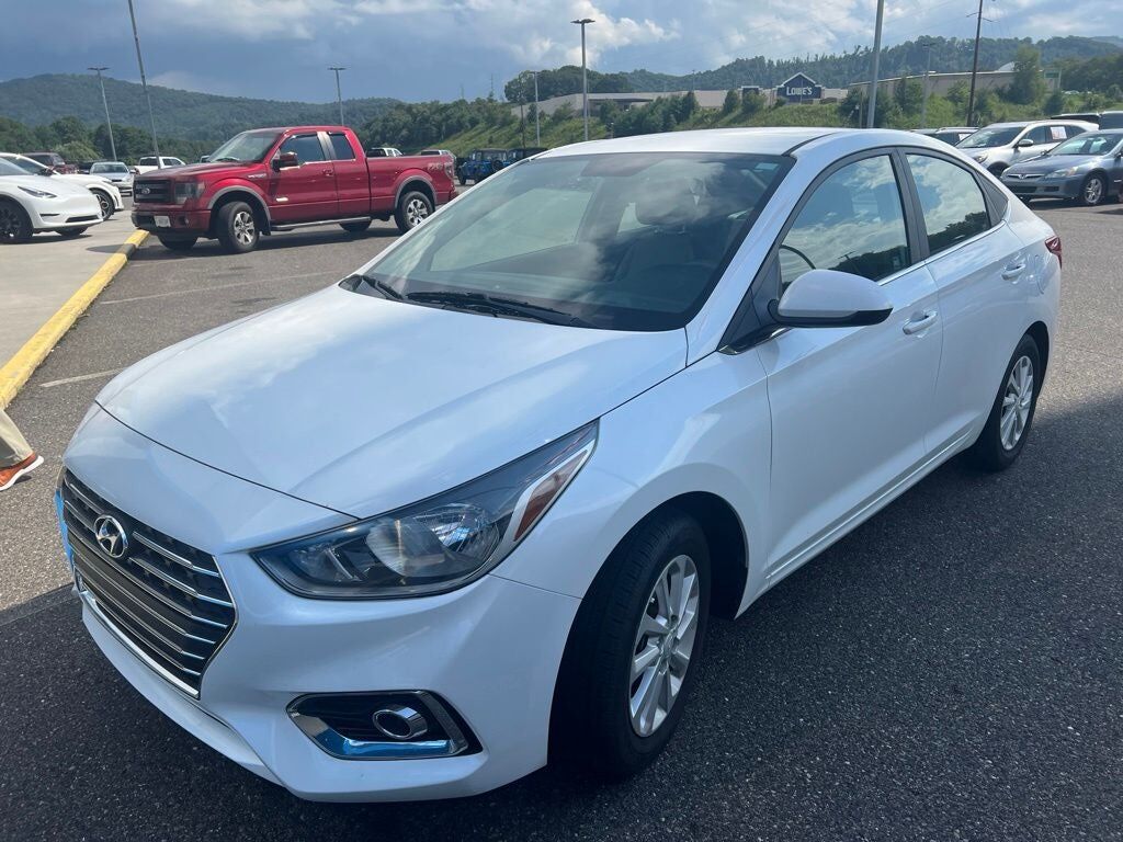 2021 HYUNDAI Accent