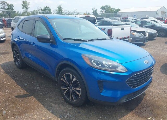 2021 FORD Escape