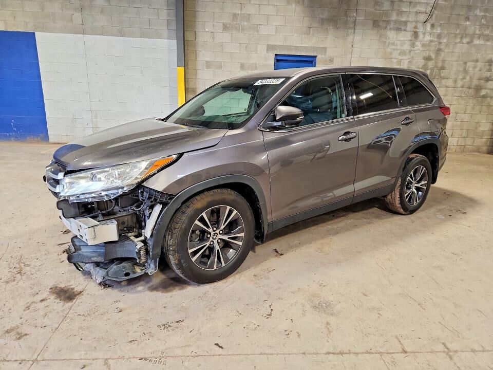 2019 TOYOTA Highlander