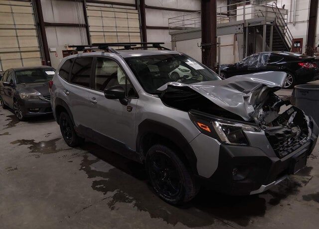 2024 SUBARU Forester
