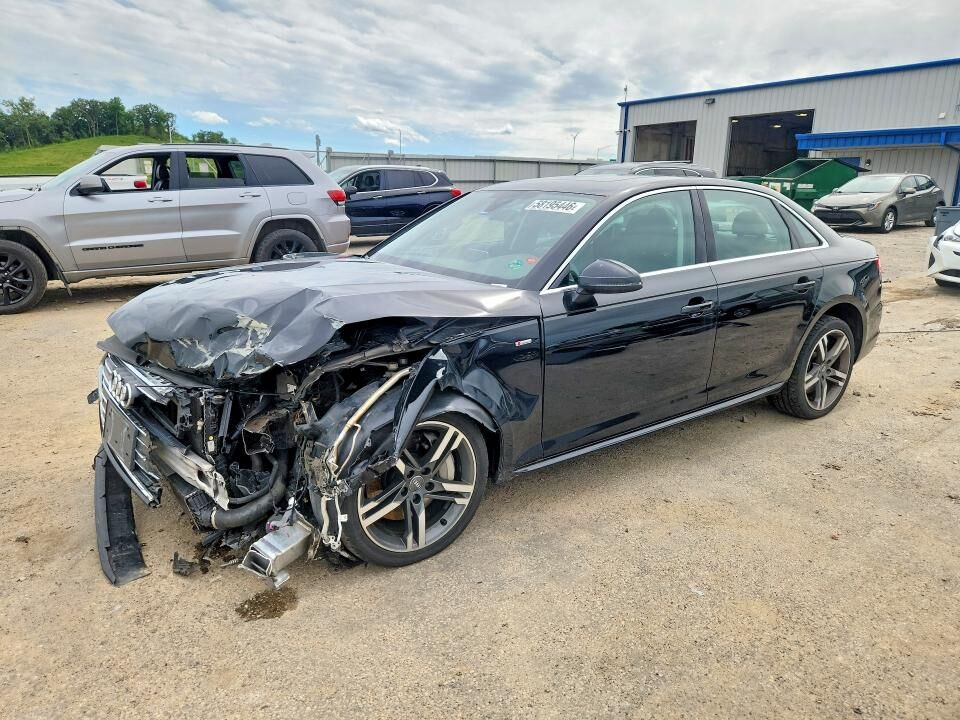 2017 AUDI A4