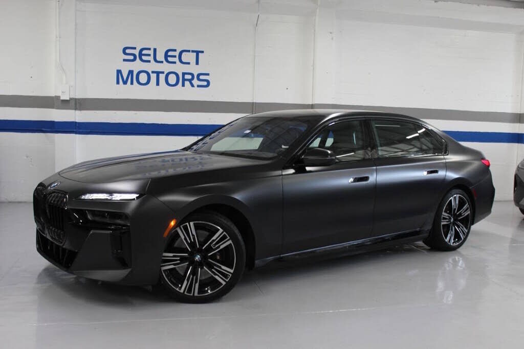 2023 BMW i7