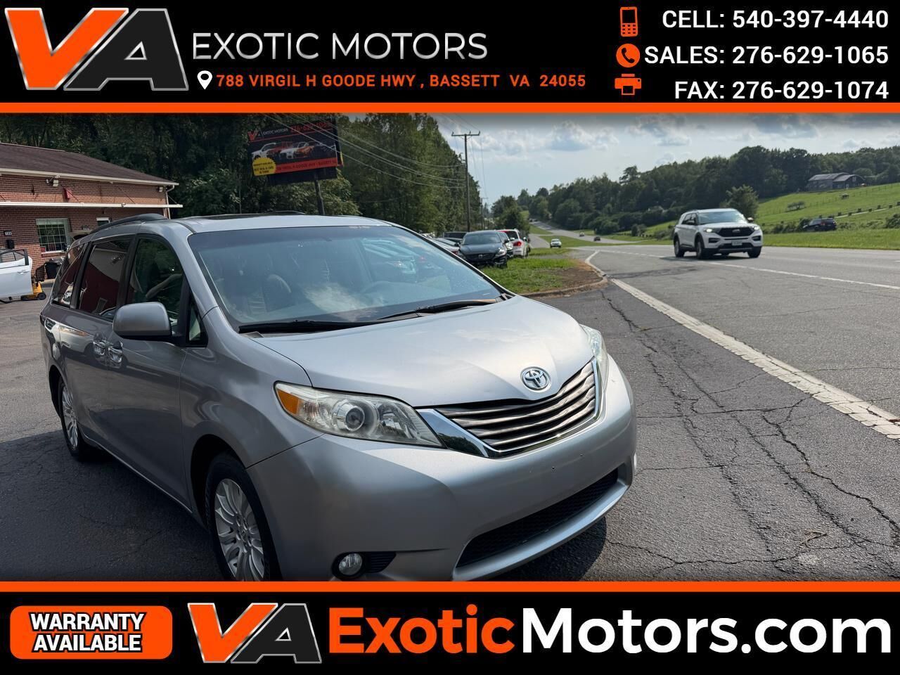 2011 TOYOTA Sienna