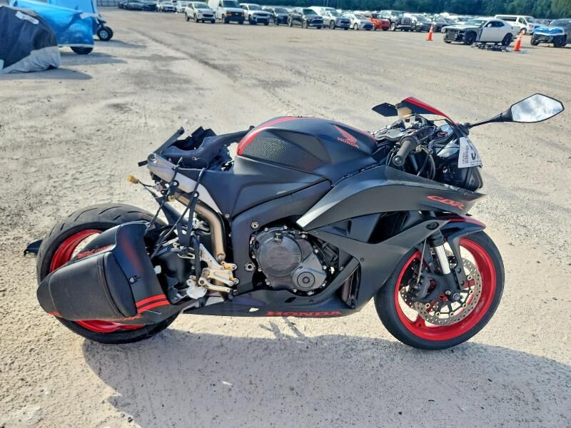2007 HONDA CB