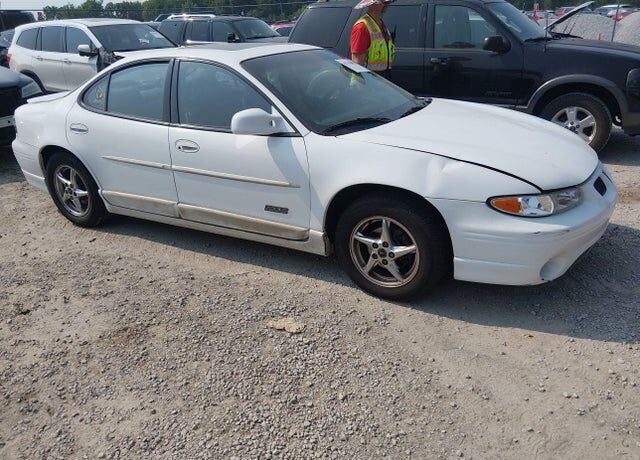 2000 PONTIAC Grand Prix