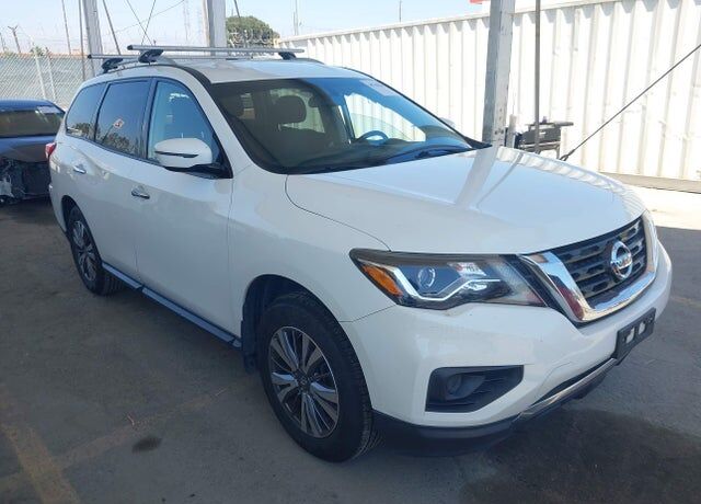 2018 NISSAN Pathfinder