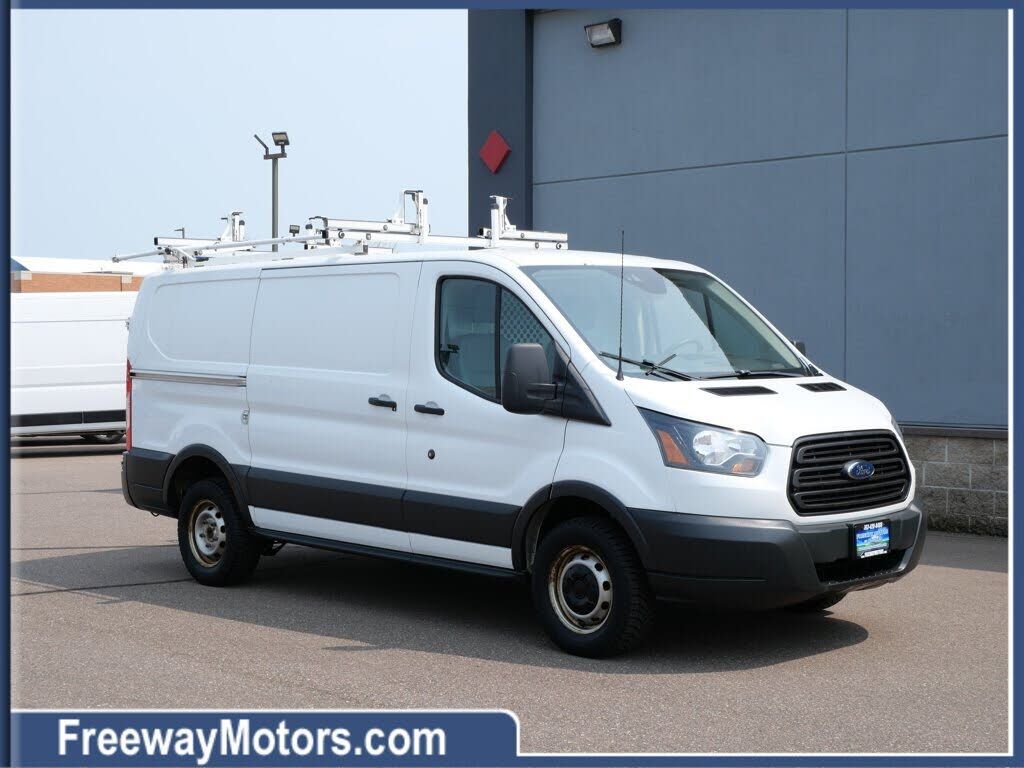 2017 FORD Transit