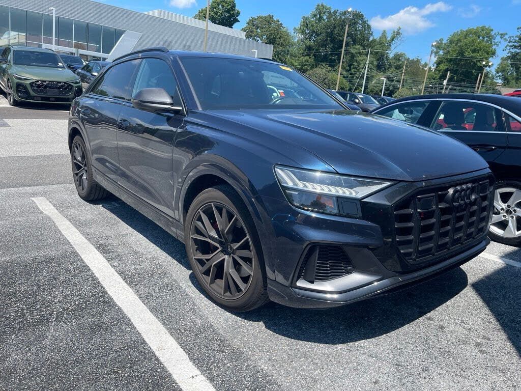 2023 AUDI SQ8
