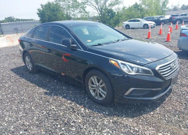 2017 HYUNDAI Sonata