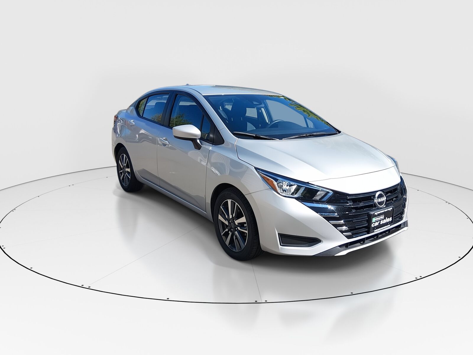 2024 NISSAN Versa