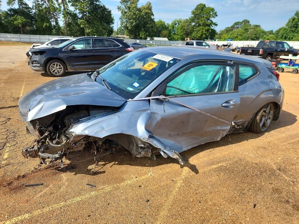 2019 HYUNDAI Veloster