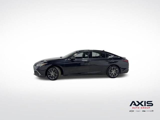 2023 LEXUS ES