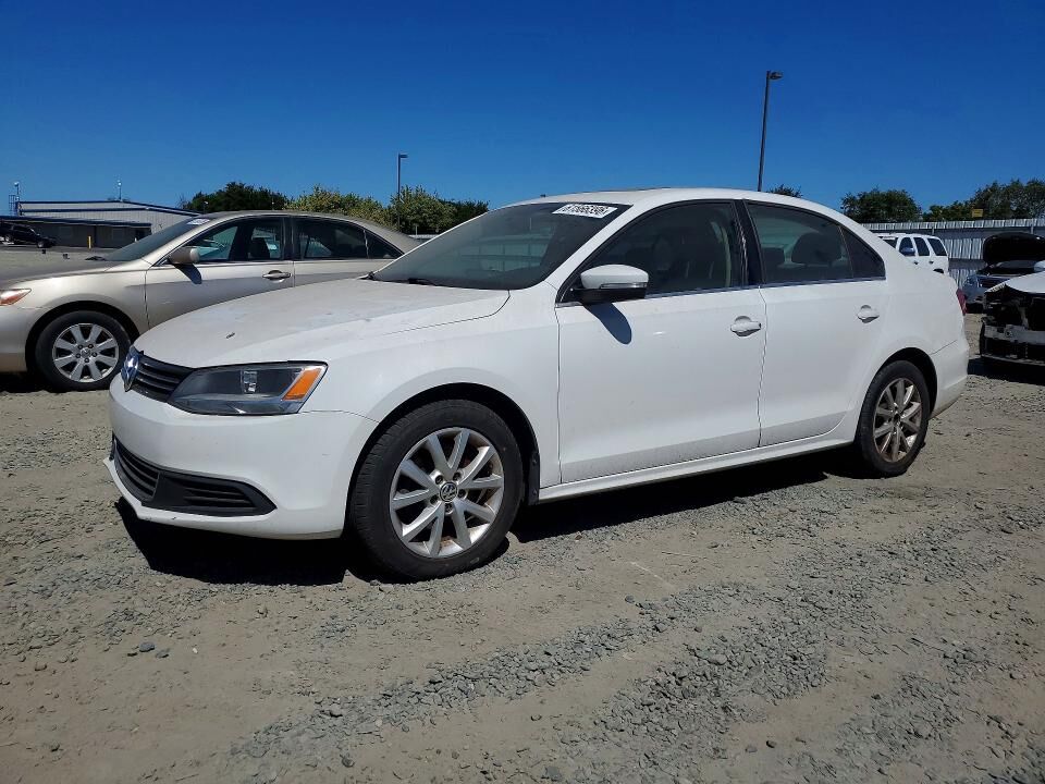 2013 VOLKSWAGEN Jetta
