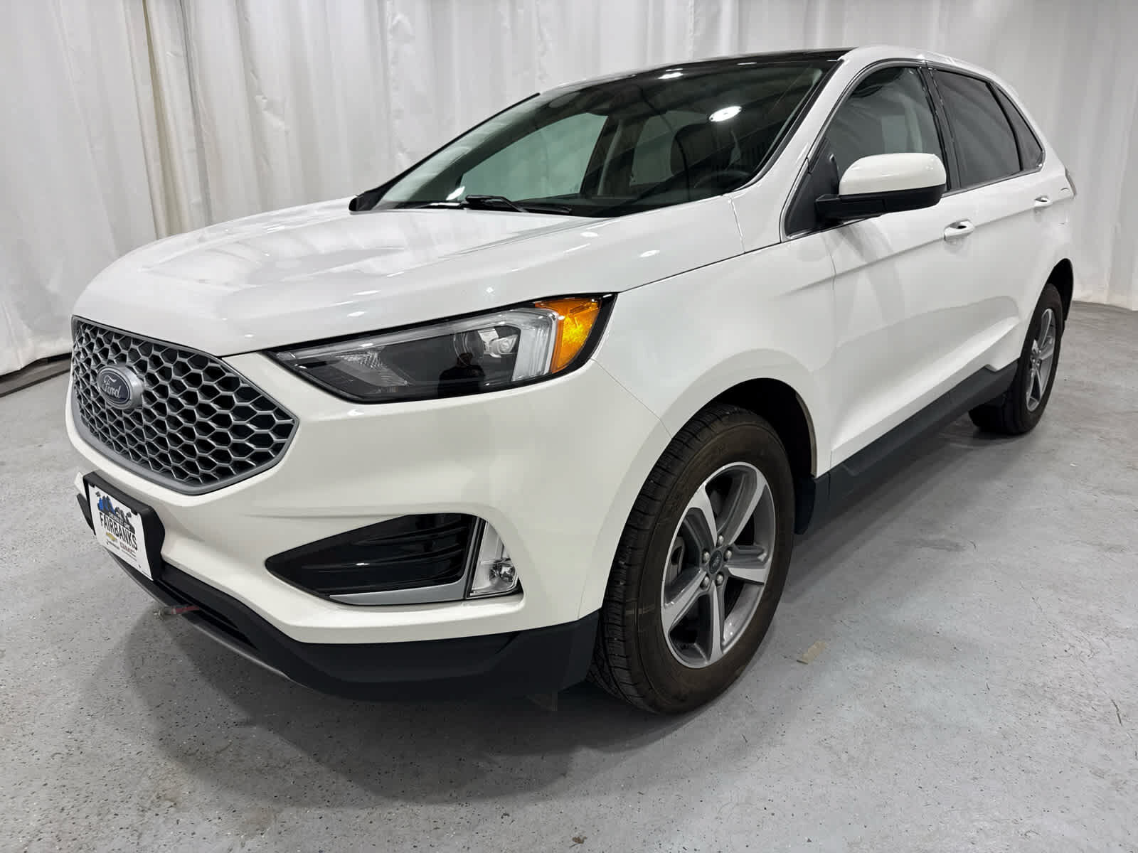 2024 FORD Edge
