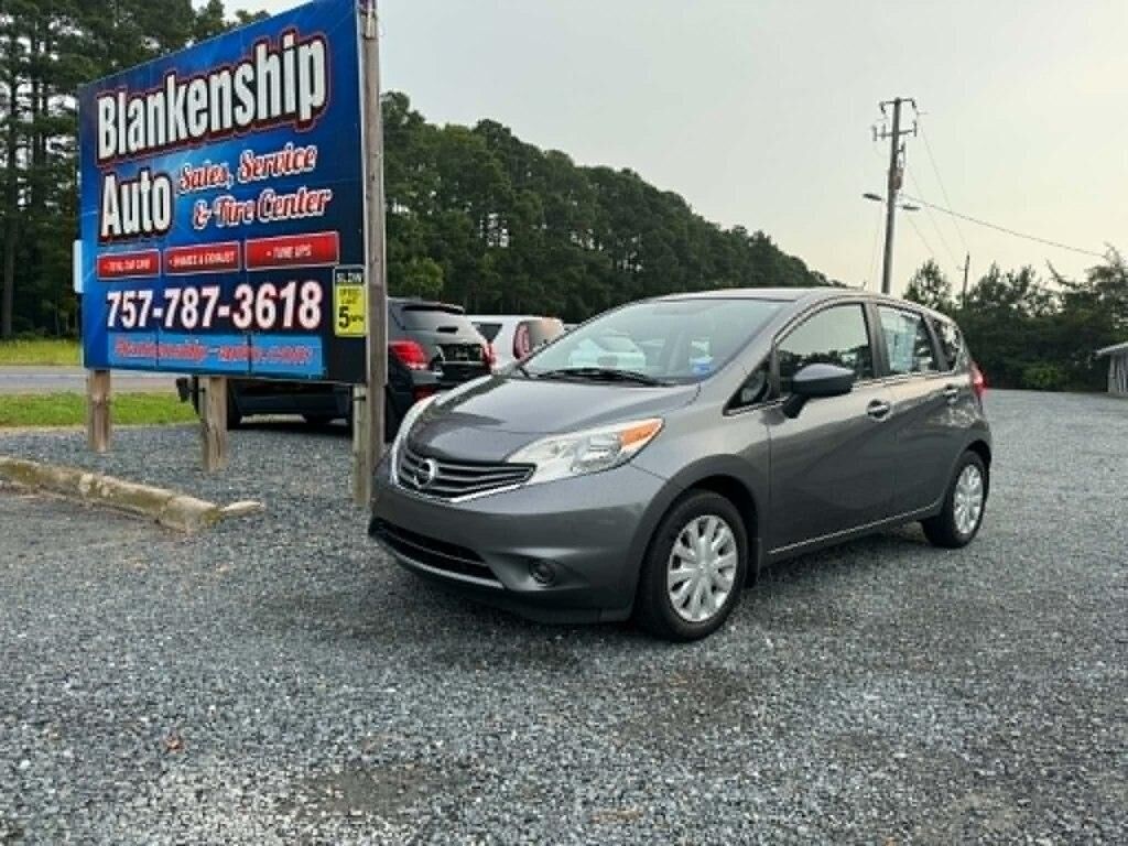 2016 NISSAN Versa