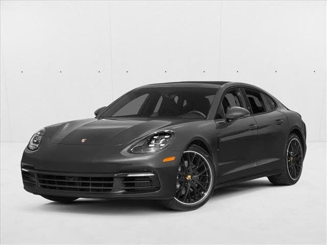 2017 PORSCHE Panamera