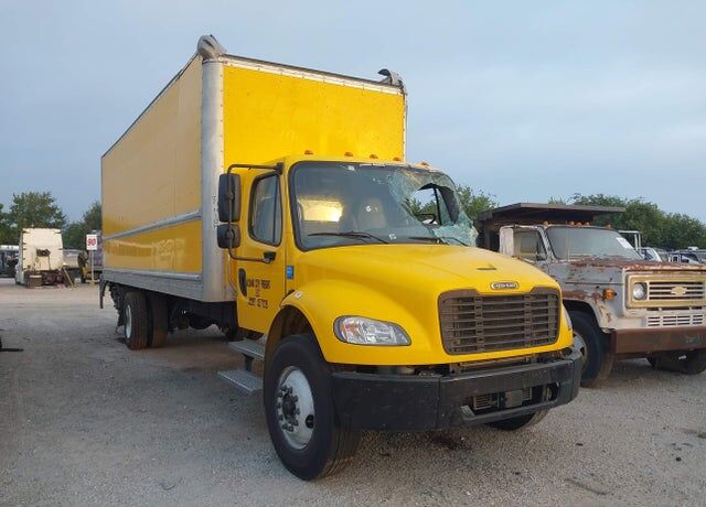 2022 FREIGHTLINER M2
