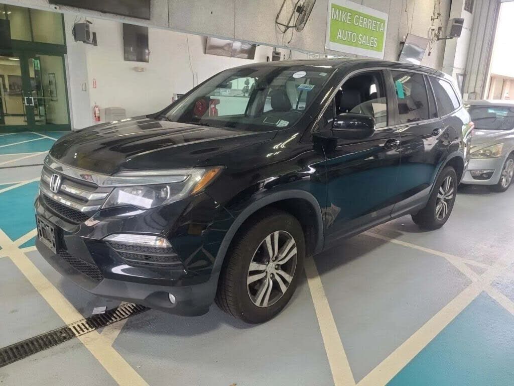 2017 HONDA Pilot