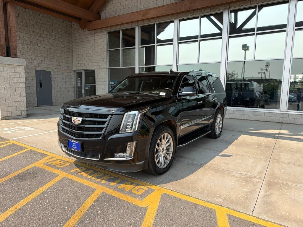 2020 CADILLAC Escalade