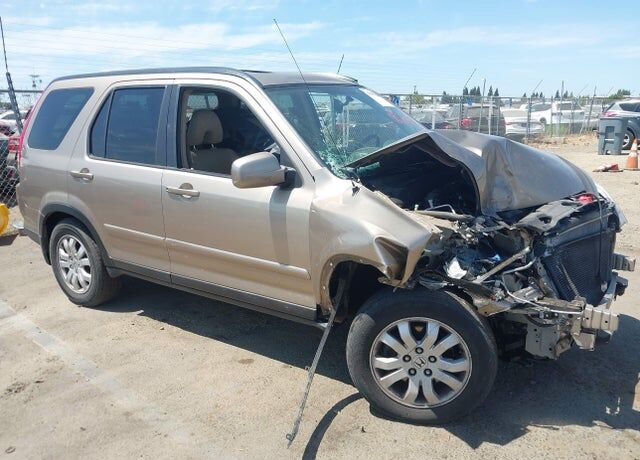 2005 HONDA CR-V