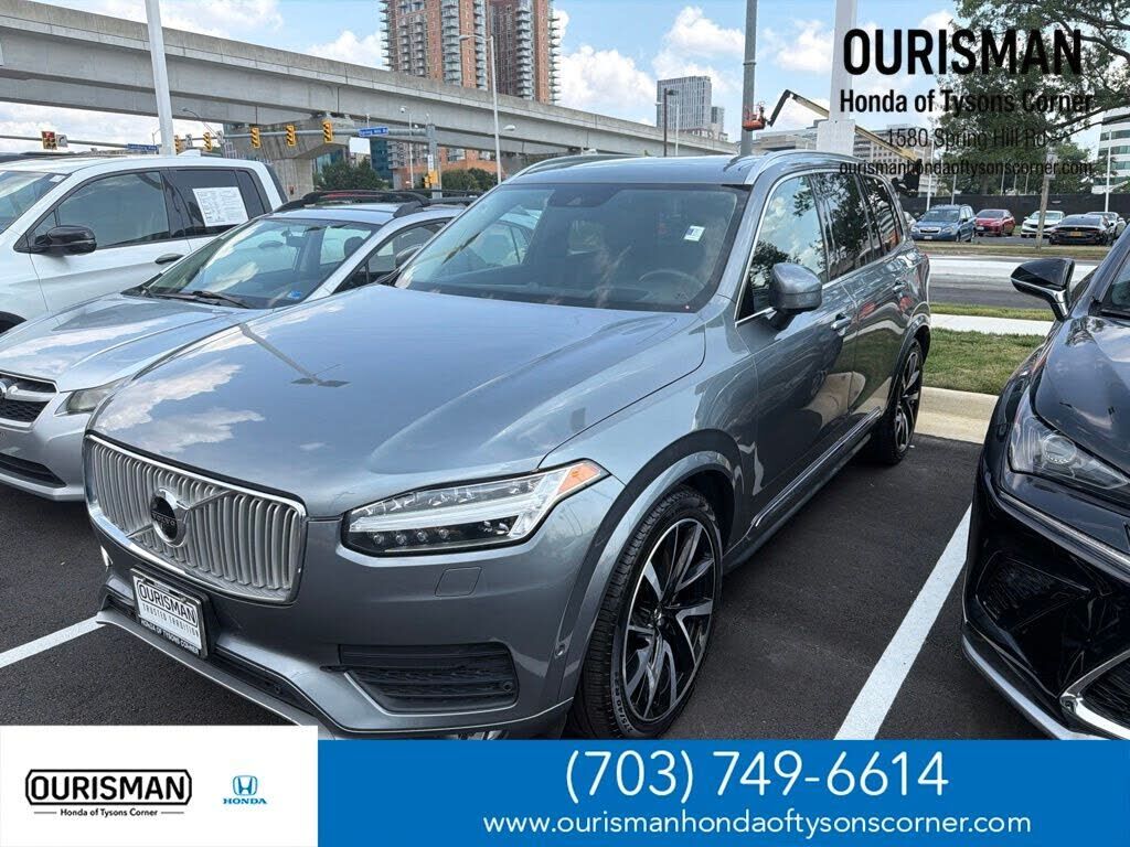 2019 VOLVO XC90