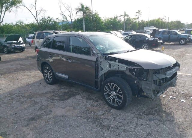 2016 MITSUBISHI Outlander
