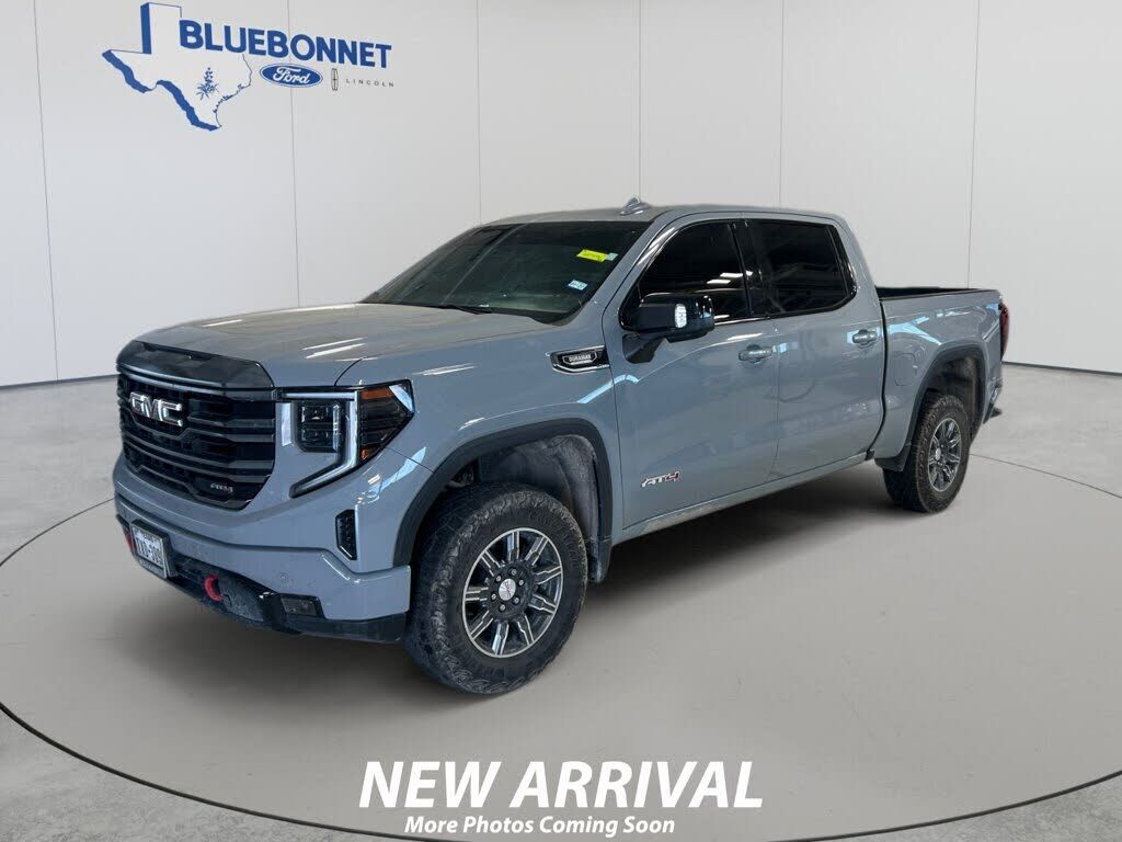 2024 GMC Sierra