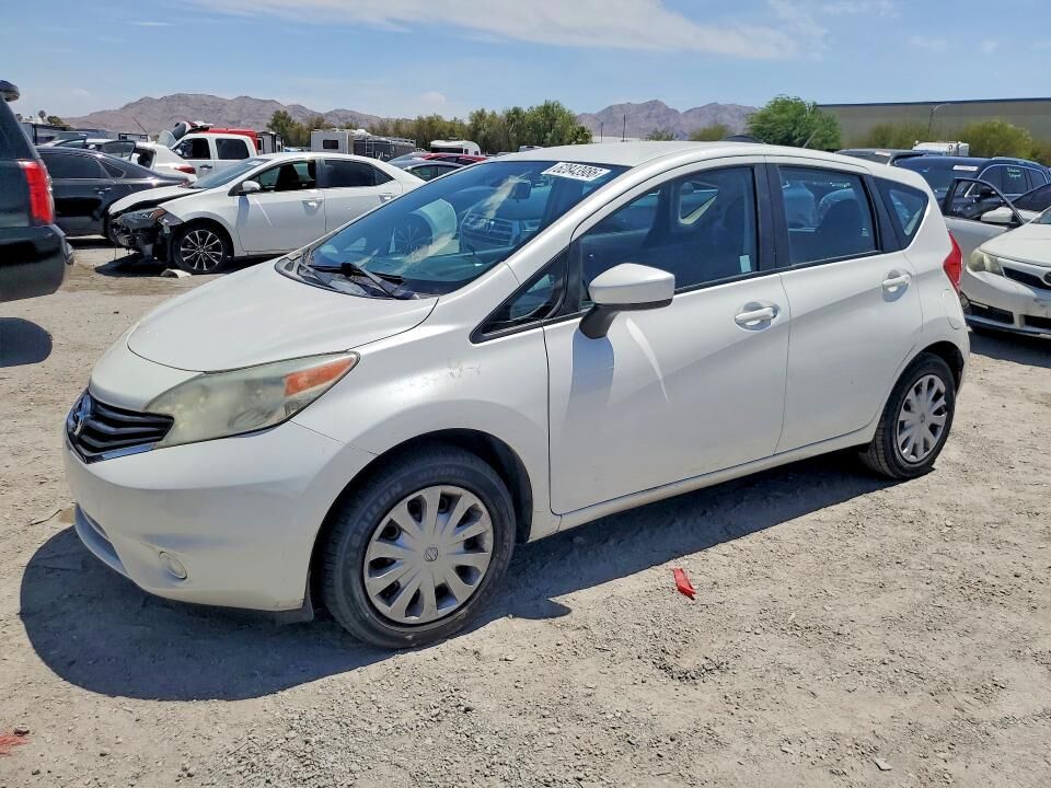 2015 NISSAN Versa
