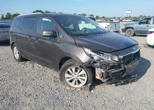 2016 KIA Sedona