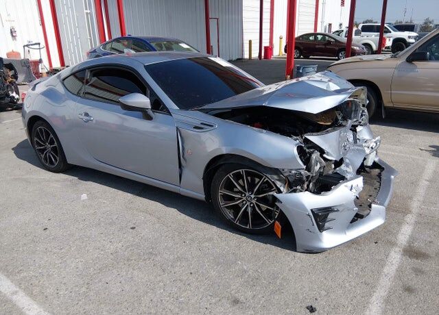 2017 TOYOTA 86