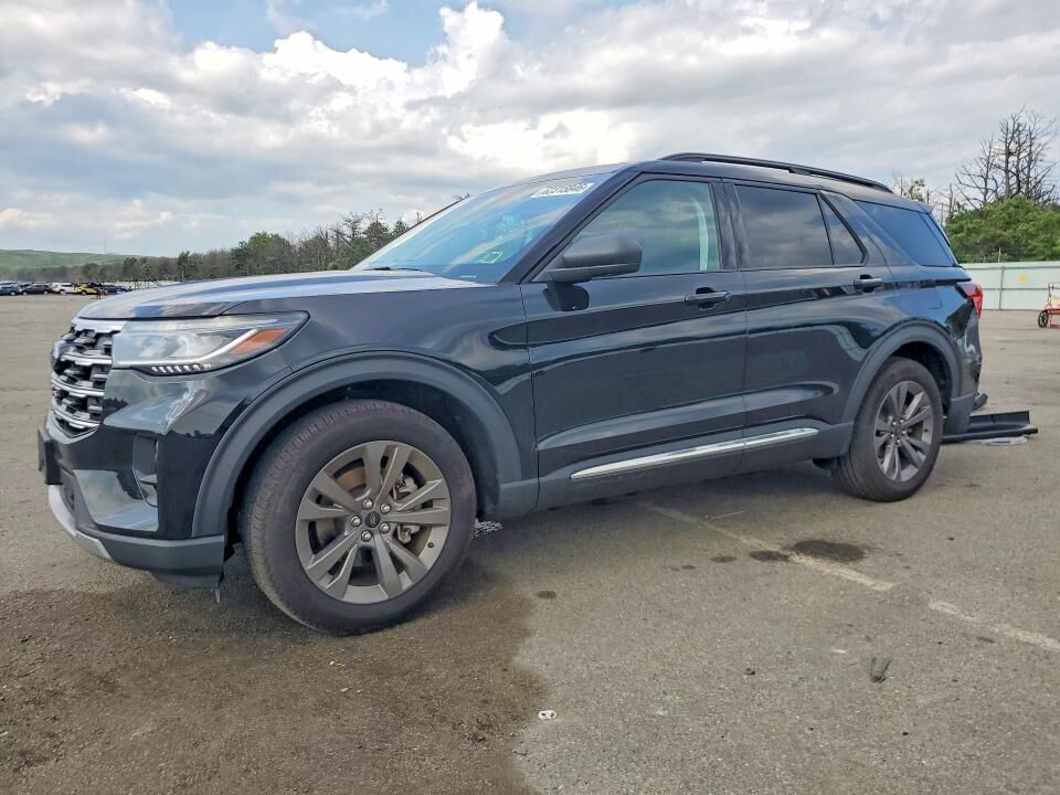 2025 FORD Explorer