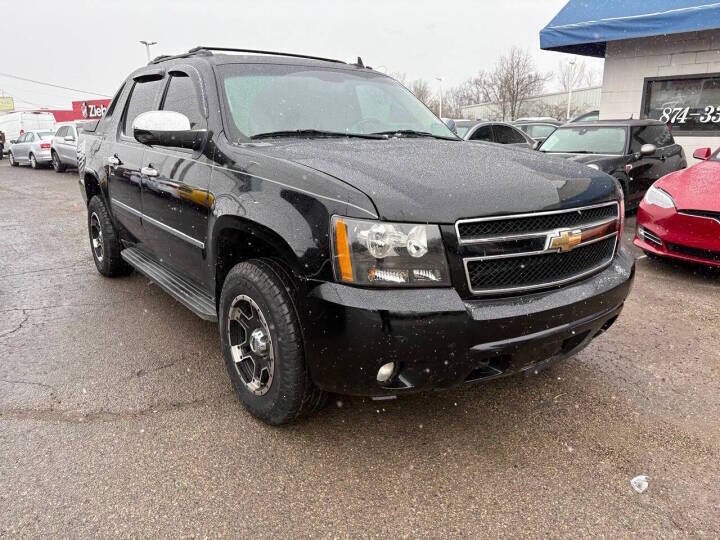 2010 CHEVROLET Avalanche
