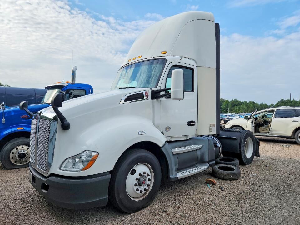 2018 KENWORTH T680