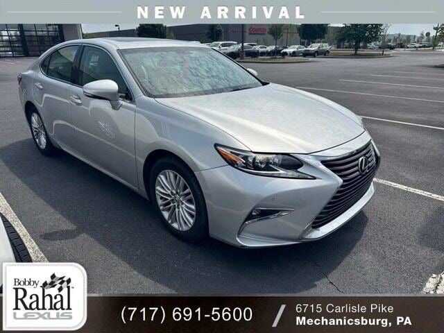 2016 LEXUS ES