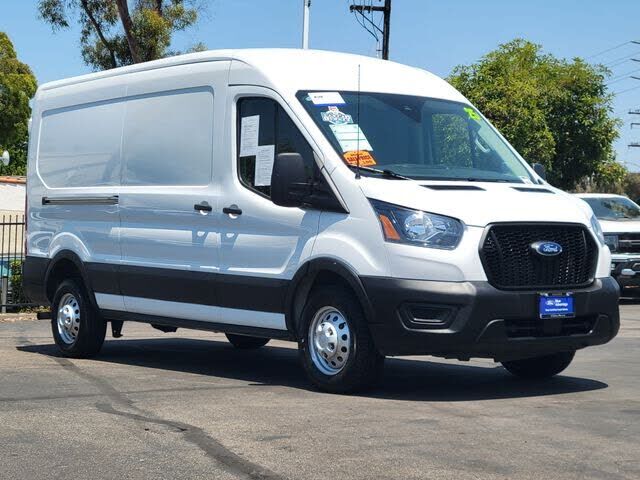 2025 FORD Transit
