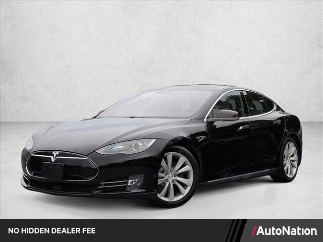 2015 TESLA Model S