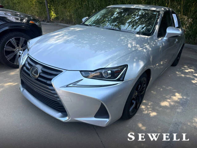 2020 LEXUS IS