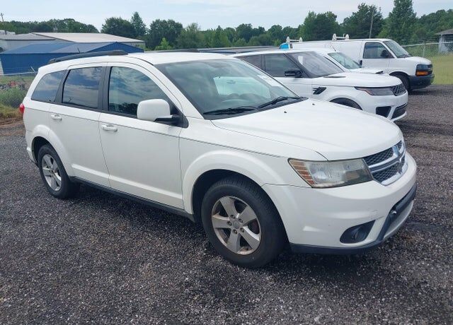 2011 DODGE Journey