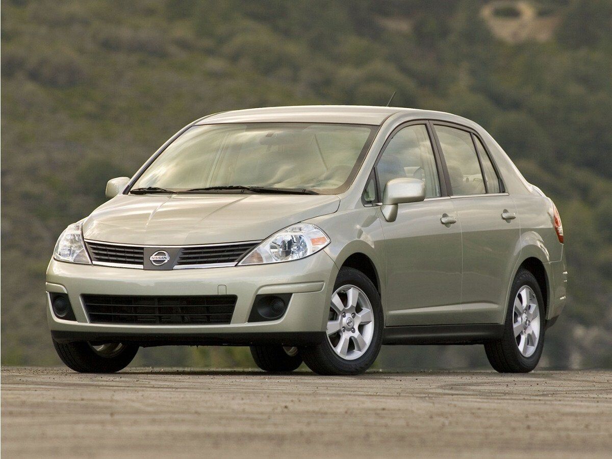 2009 NISSAN Versa