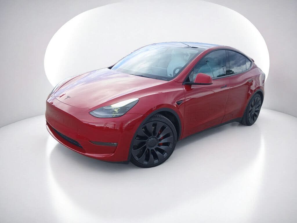 2022 TESLA Model Y