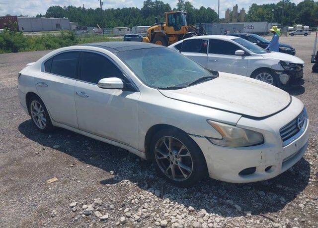 2014 NISSAN Maxima